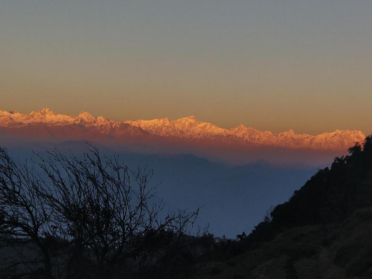 The Bugyal Hotel Kanatal Exterior foto